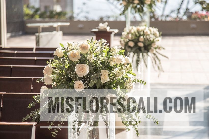 Decoración Iglesia Para Toda Ocasión Ref #112 | Mis Flores Cali Decoración Iglesia Para Toda Ocasión Ref #112 | Mis Flores Cali