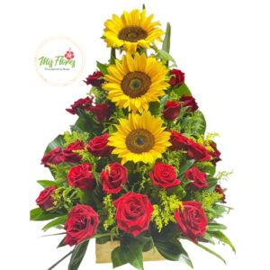 Arreglo de girasoles y rosas