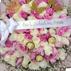 Bouquet de Rosas  Rosadas y blancas