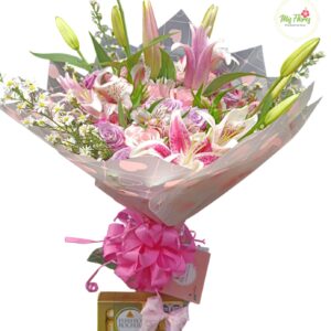 Bouquet Con Rosas, Lirios y Chocolates Ferrero