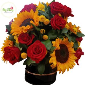 Cilindro Con Rosas y Girasoles