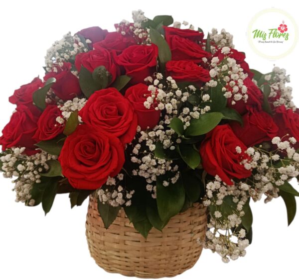 Hermoso Canasto De Rosas Rojas