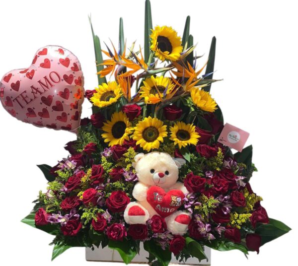 Arreglo Floral Con Peluche y Globo
