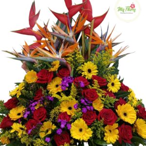 Arreglo Con Gerberas Y Rosas