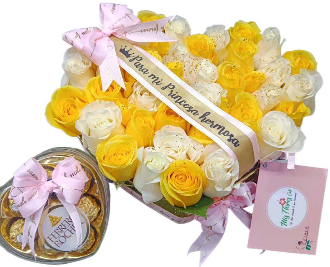 Caja Corazón Con Rosas y Chocolates