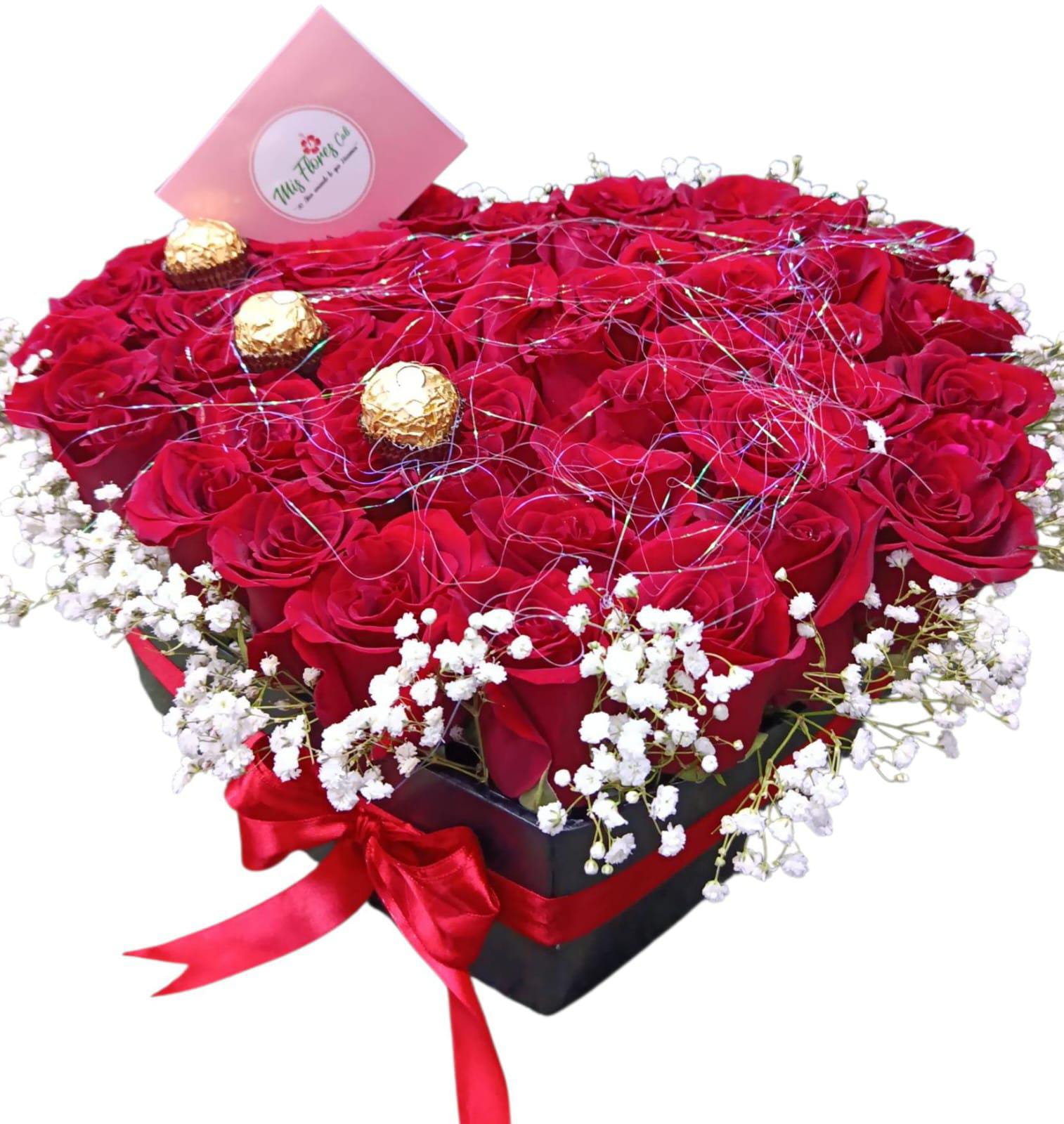 Caja Corazón De Lujo Con Rosas