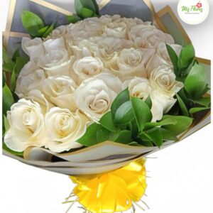 Bouquet Con Rosas Blancas