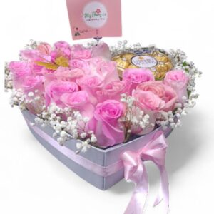 Caja Corazón Con Rosas Y ferrero Rocher