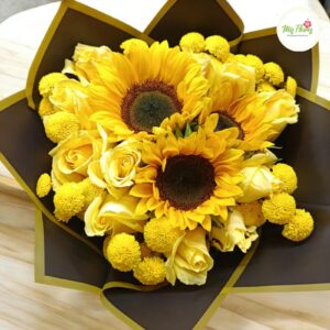 Bouquet Con  Girasoles Y Rosas.