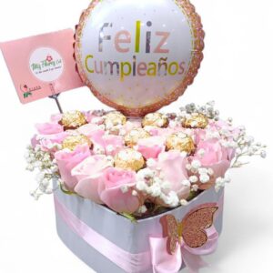 Caja Corazón Con Rosas Rosadas