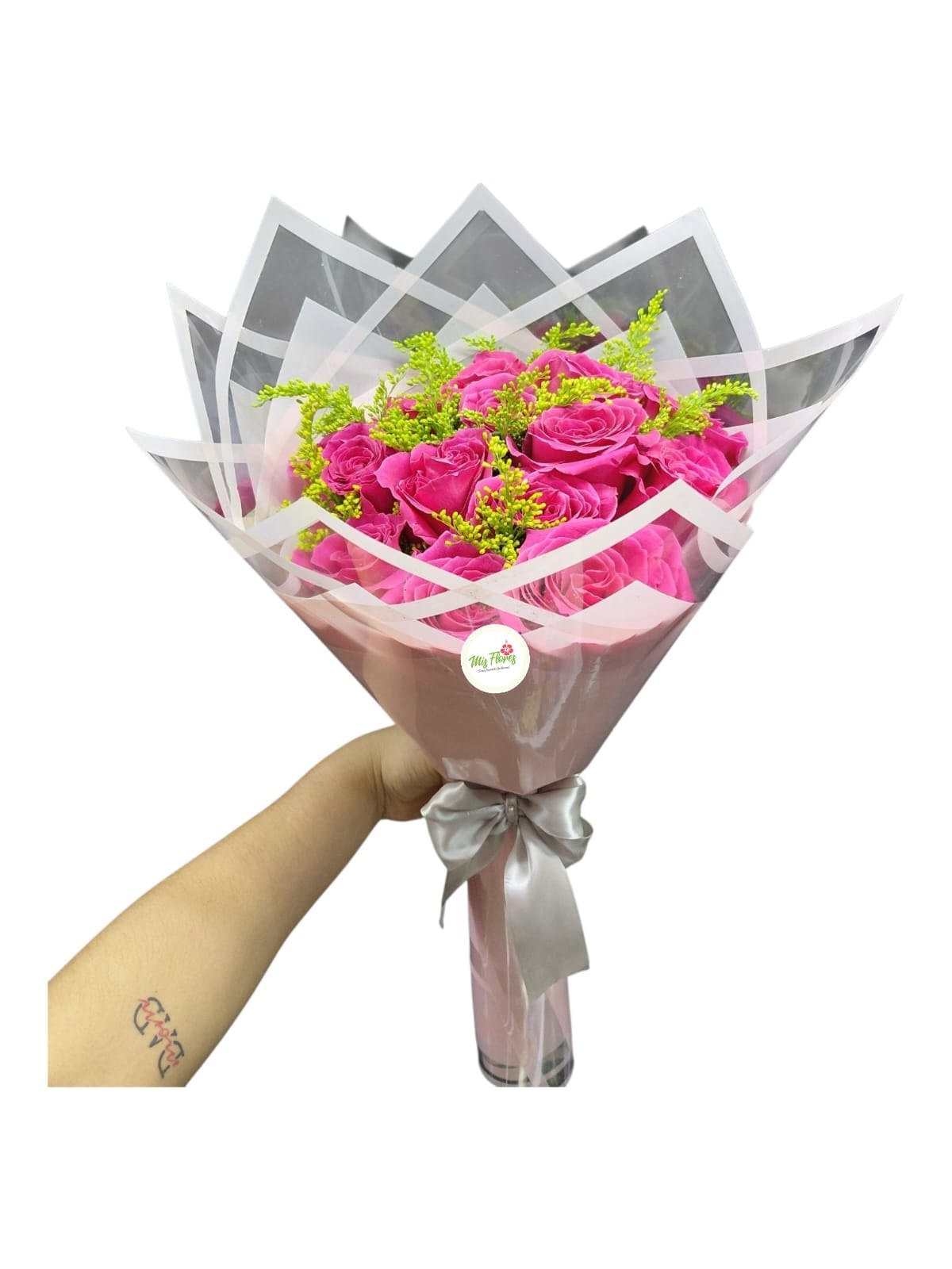 Bouquet en rosas con papel coreano elegante
